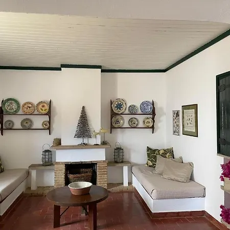 Holiday home Quinta Vale Caranguejo - Casa Buganvilia *